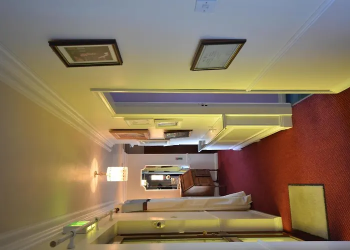 Gormans Country Home 4*